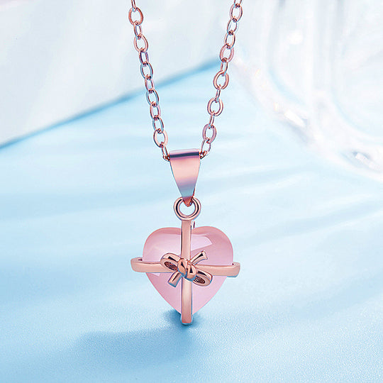 Love Heart-shaped Powder Crystal Pendant Necklace Plated 925