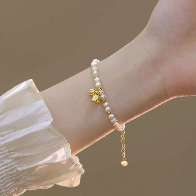Natural Real Pearl Exquisite High Sense Lily Pendant Bracelet