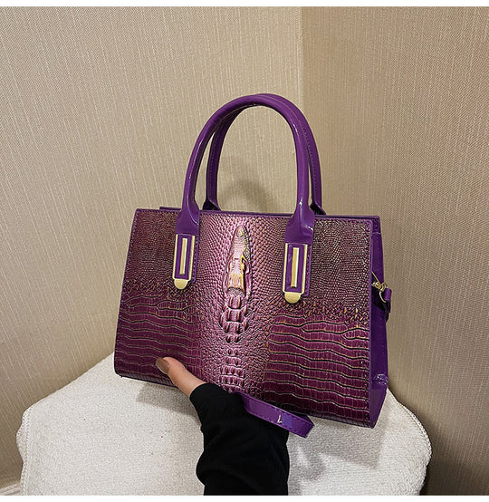 Portable Women's Fashion Hand Carrying Large-capacity Crossbody Bag - The General Ecommerce Store